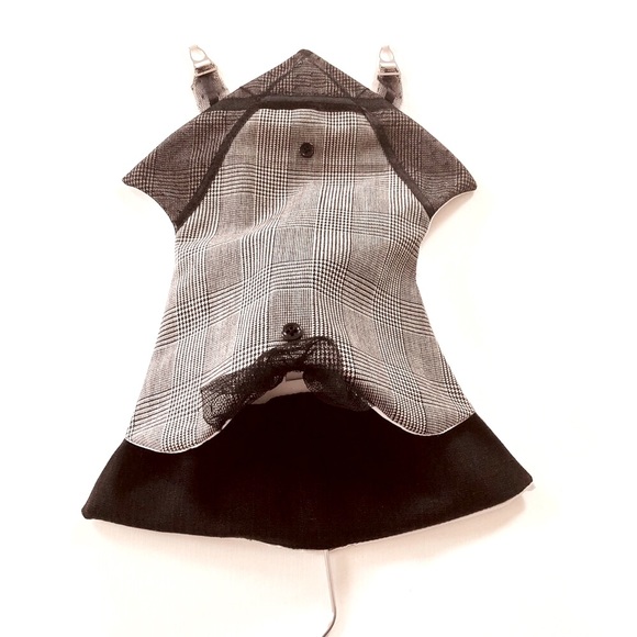 Victorian corset shape multifunction accessory bag - Picture 2 of 10